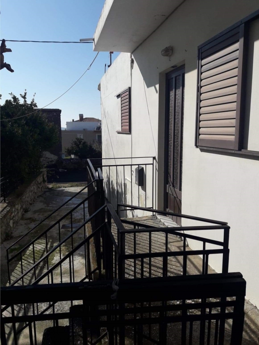 House for sale in Karystos
